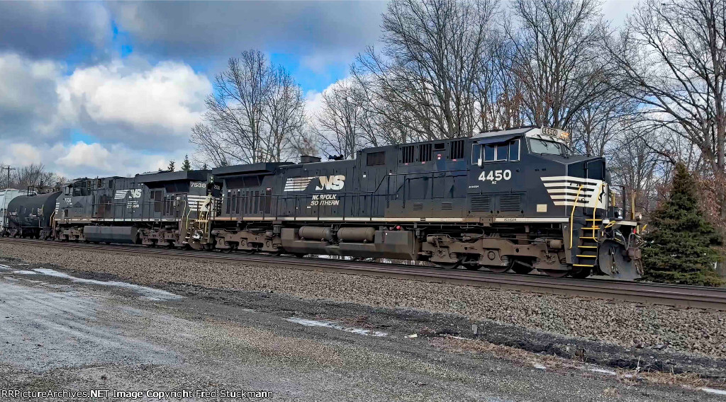 NS 4450 east with a mixer.